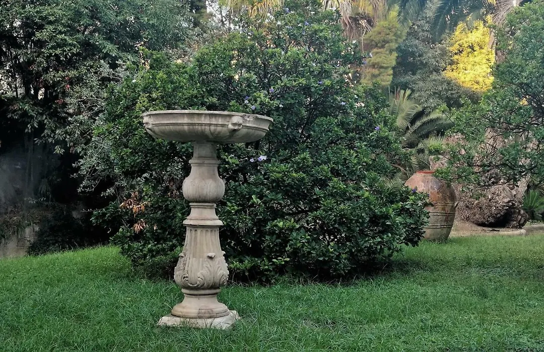 Casa Wenner 1 panorama su Chiaia-1